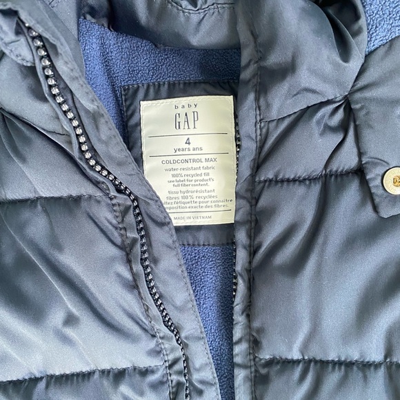 Fall kids jacket size 4. - Picture 2 of 2